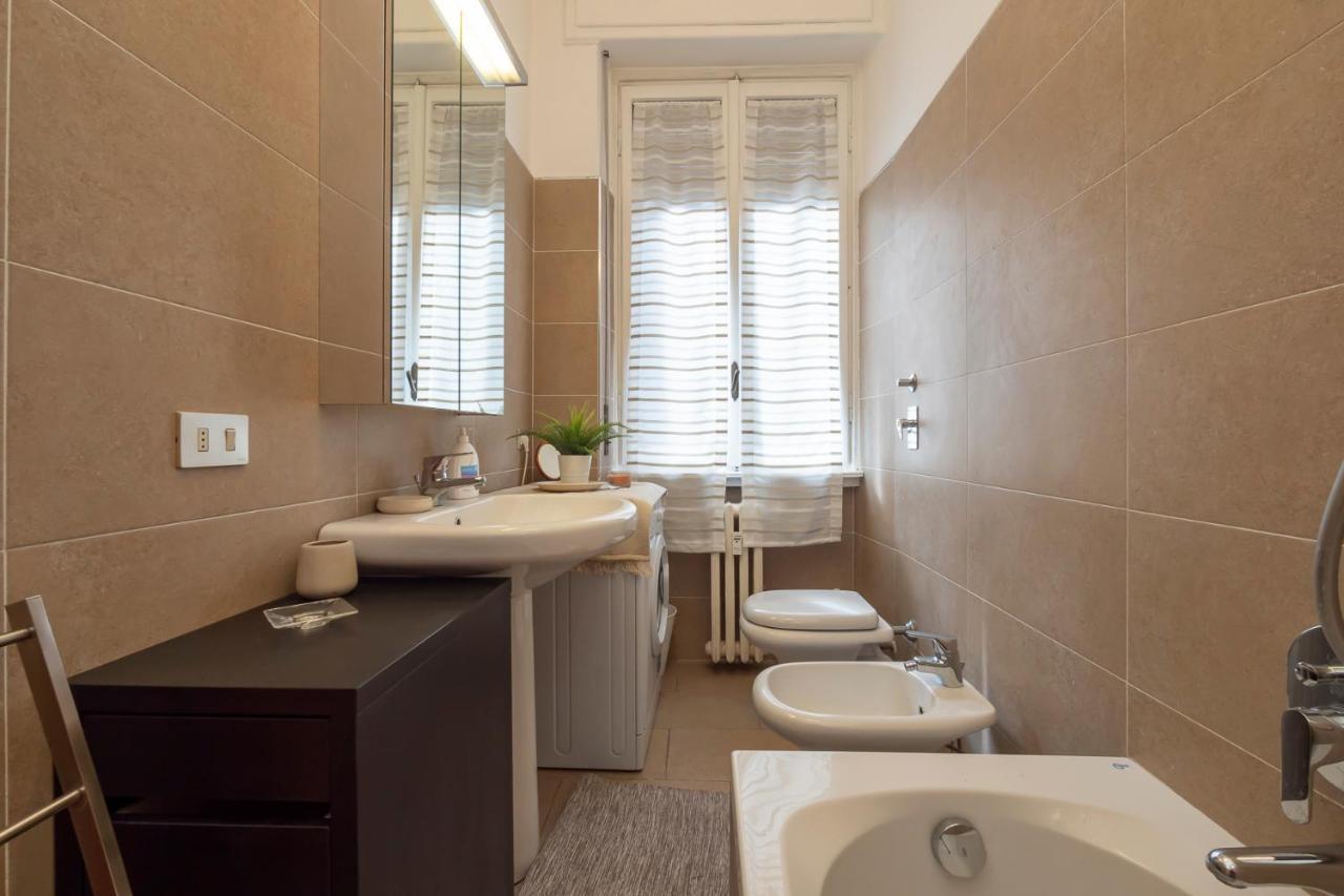 Luxury Flat Between Navigli And Duomo - Sambuco Milan Bagian luar foto