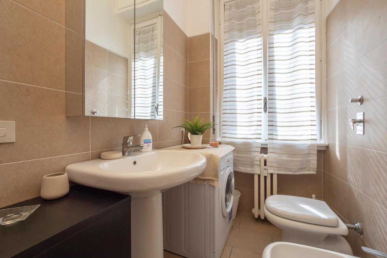 Luxury Flat Between Navigli And Duomo - Sambuco Milan Bagian luar foto