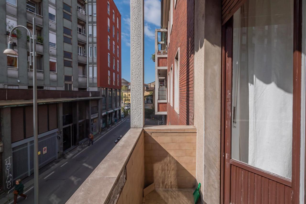 Luxury Flat Between Navigli And Duomo - Sambuco Milan Bagian luar foto